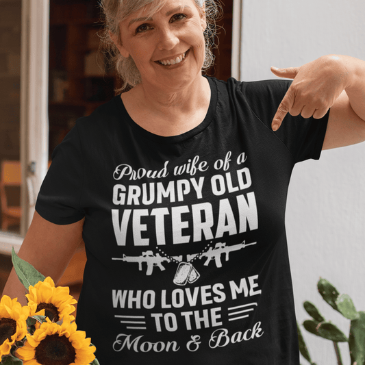 T-Shirt Proud Wife of a Grumpy Old Veteran | Jersey Short Sleeve Tee